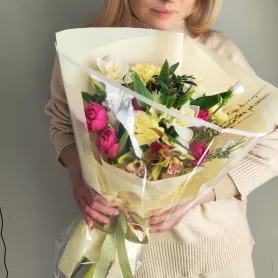 Букет Весенняя нежность от интернет-магазина «VeraRosa»