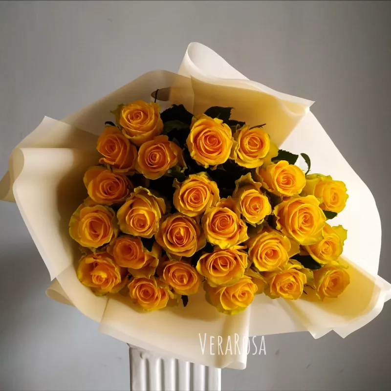 Монобукет из 25 жёлтых роз